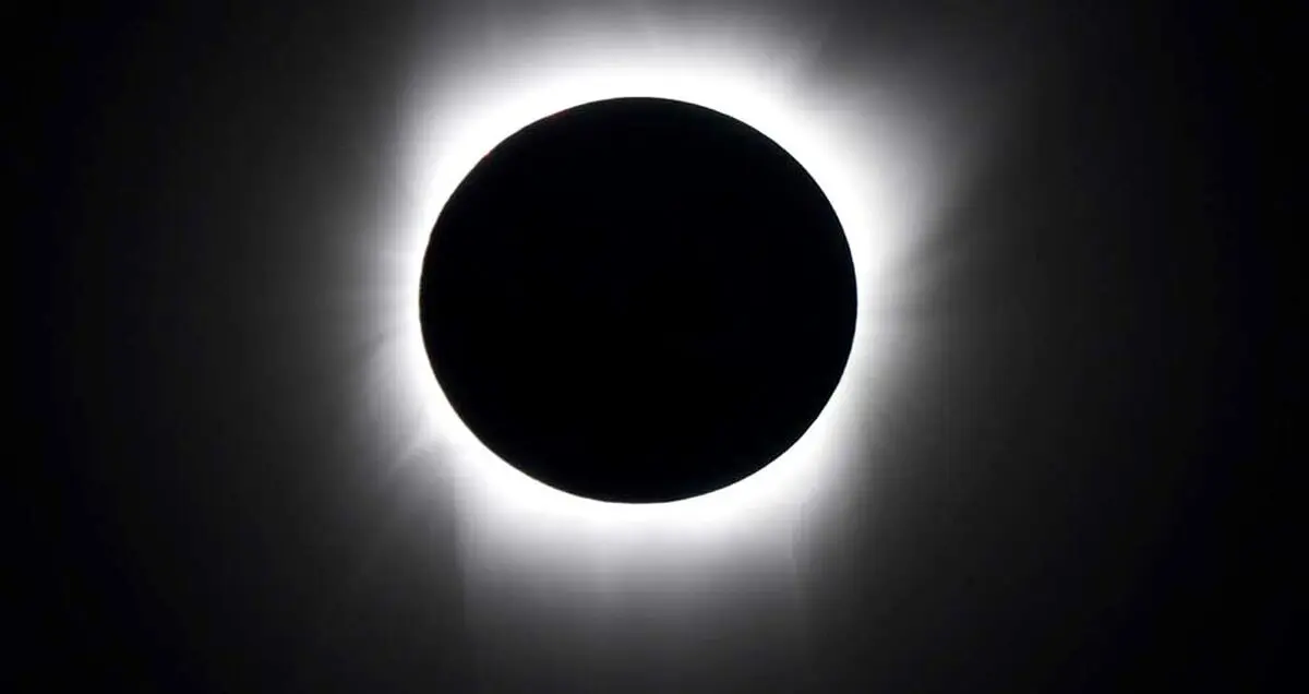 پخش زنده خورشیدگرفتگی کامل آمریکا