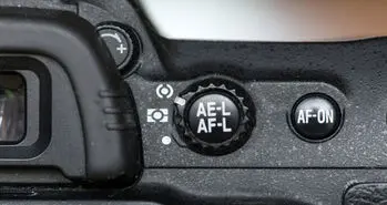 حالت نورسنجی در دوربین های حرفه ای چگونه عمل می کند؟