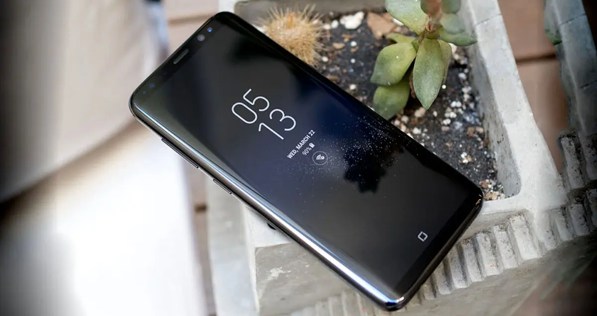 اجرای ویندوز ۱۰ با گلکسی S8