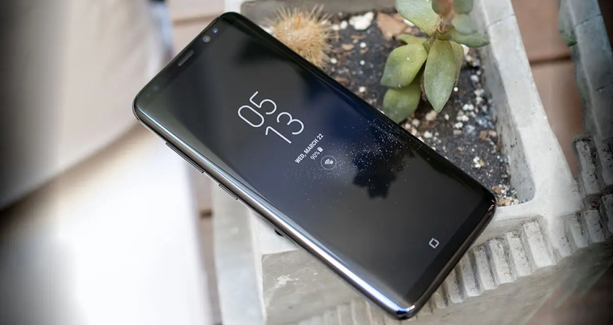 اجرای ویندوز ۱۰ با گلکسی S8