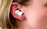 نقد و بررسی گجت QuietOn؛ کاهش صداهای مزاحم در یک چشم بر هم زدن