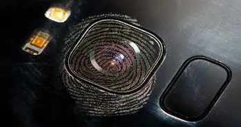 آیا اثر انگشت روی لنز دوربین گوشی تأثیری بر روی کیفیت عکس می گذارد؟