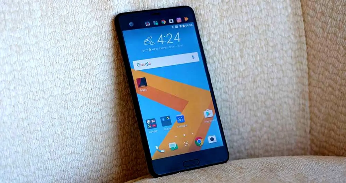 HTC U Play؛ برادر کوچکتر U Ultra با عملکردی خوب