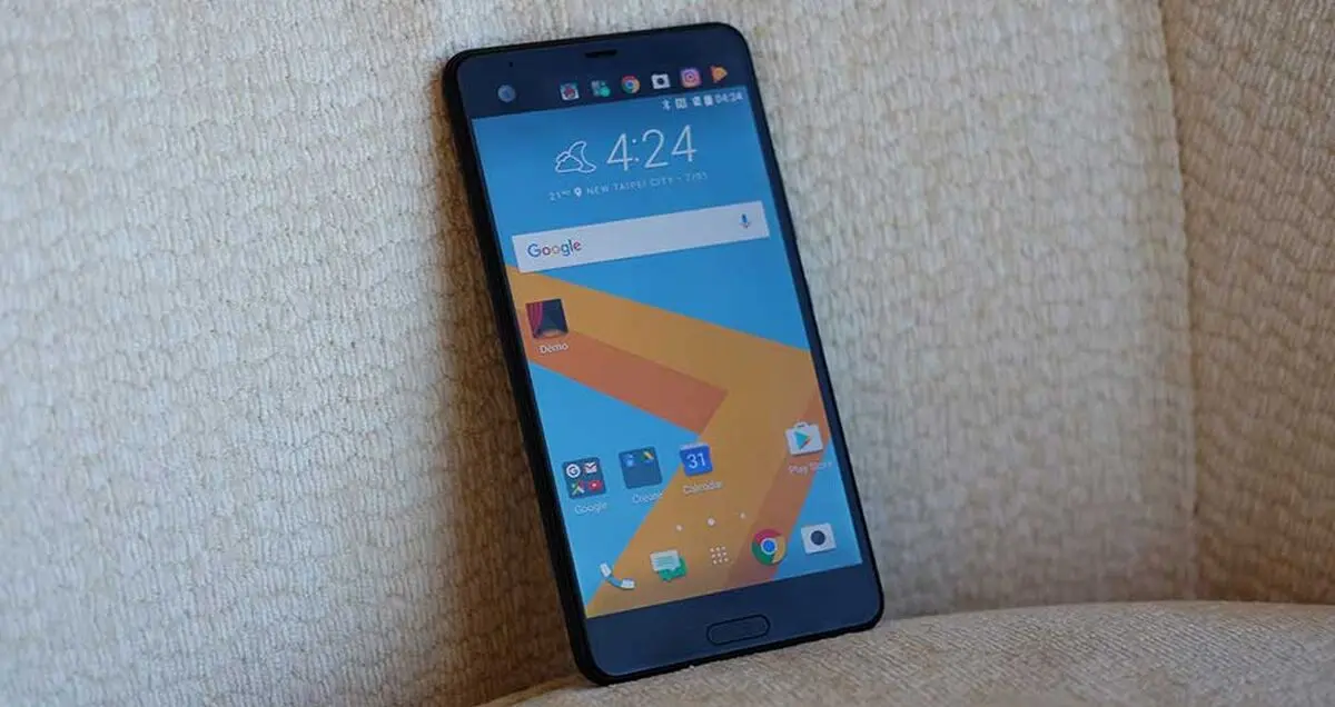 HTC U Play؛ برادر کوچکتر U Ultra با عملکردی خوب