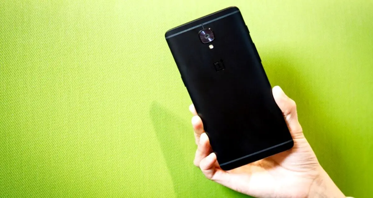 پهنای باند وسیع و صدای شفاف میکروفون گوشی های OnePlus 5