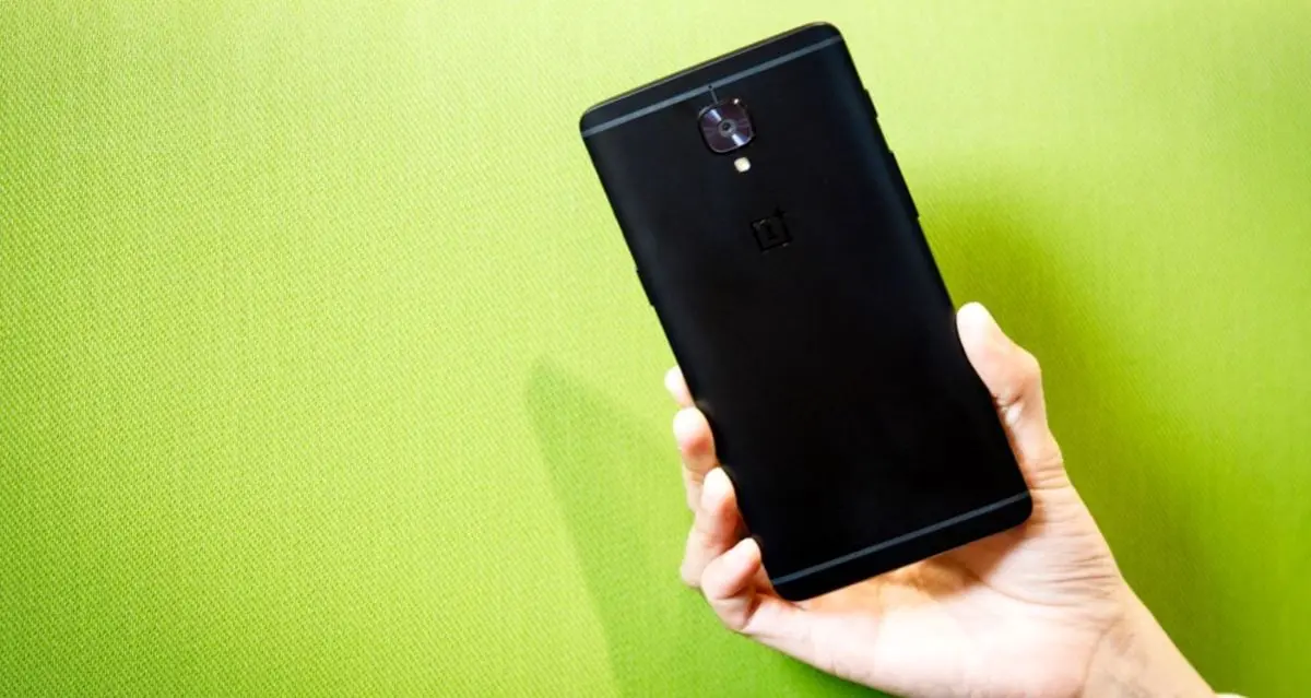 پهنای باند وسیع و صدای شفاف میکروفون گوشی های OnePlus 5