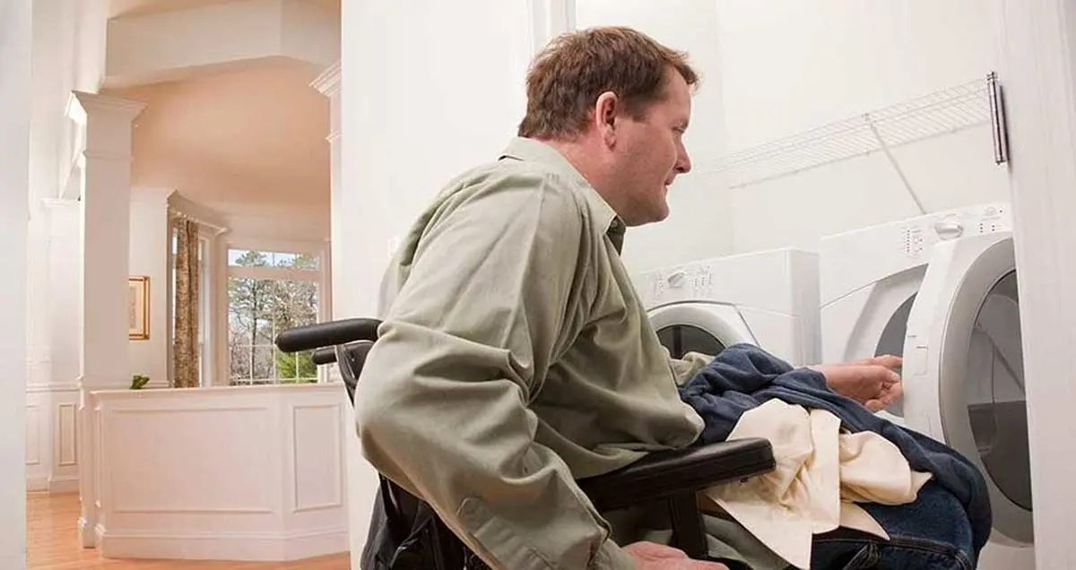 دستگاهی برای تسهیل استفاده نابینایان از ماشین لباسشویی