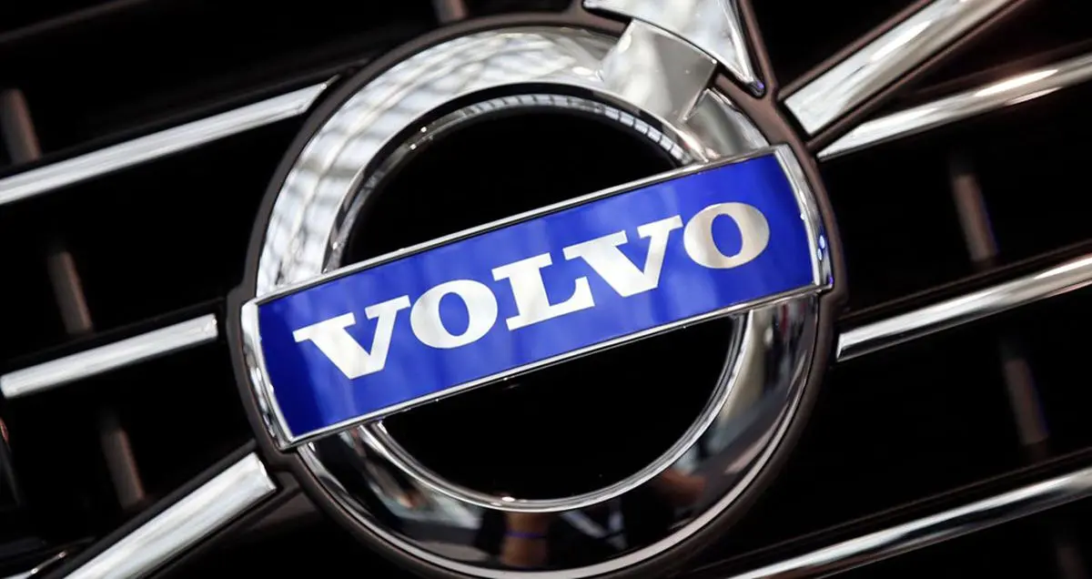 ولوو در سال ۲۰۱۹ فقط خودرو هیبریدی و برقی می‌سازد