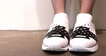 کفش هایی مبتنی بر واقعیت افزوده