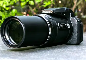 نقد و بررسی دوربین نیکون Coolpix P900
