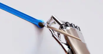 آیا ربات‌های هنرمند از حق کپی‌رایت بهره‌مند‌ می‌شوند؟