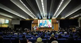 گزارش خبری: نشست هم‌اندیشی با شتاب‌دهنده‌ها و سرمایه‌گذاران الکامپ ۹۶