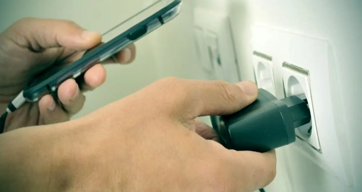 شارژرها چقدر برق مصرف می کنند؟