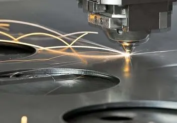 دستگاه‌ صنعتی برش لیزری توسط محققان داخلی تولید گردید