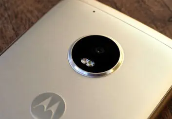 عرضه سه مدل جدید از تلفن‌های هوشمند Moto