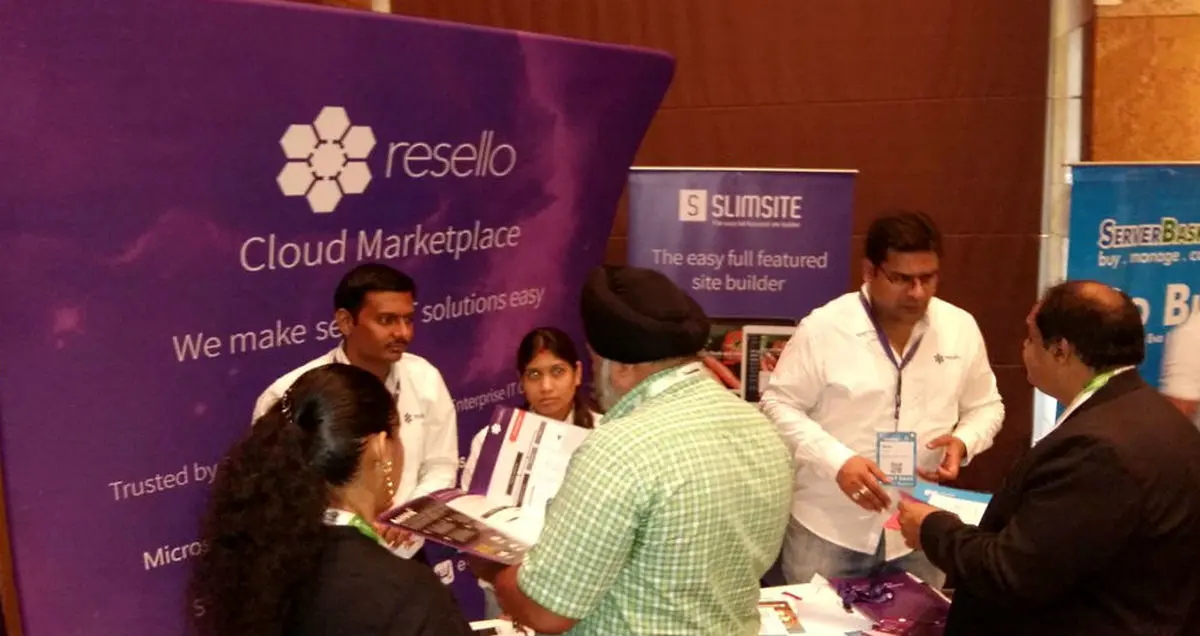 رسلو دامنه های ایرانی را تحریم کرد