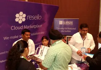 رسلو دامنه های ایرانی را تحریم کرد