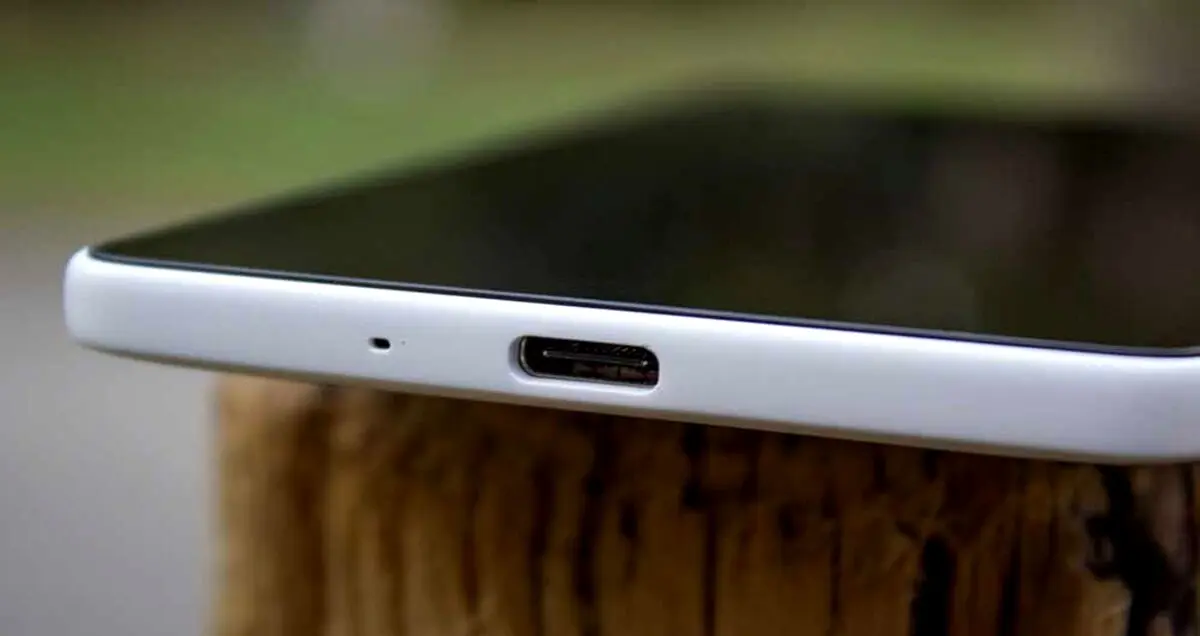 سرعت جدیدترین نسخه USB-C بیست گیگابیت در ثانیه است