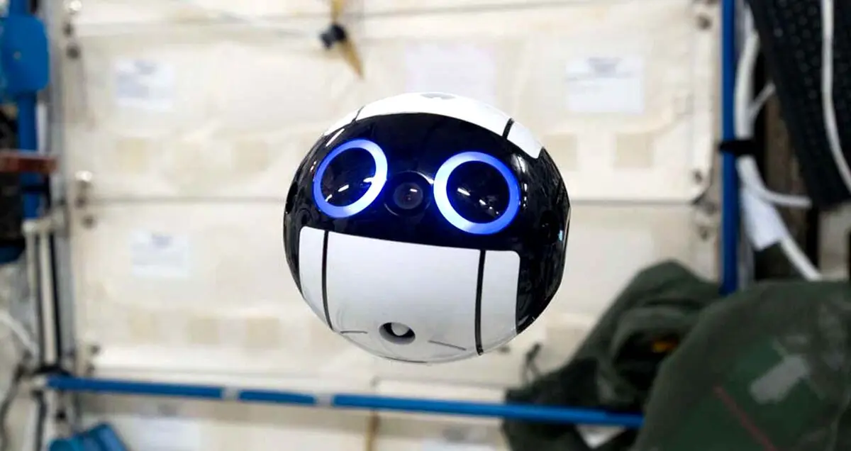 Int-Ball؛ ربات دوست داشتنی ایستگاه فضایی بین‌المللی