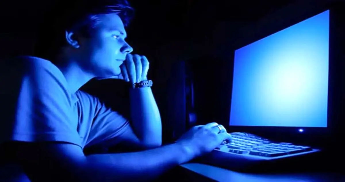 آموزش فیلتر کردن نور آبی صفحه نمایش در ویندوز ۱۰ و مک