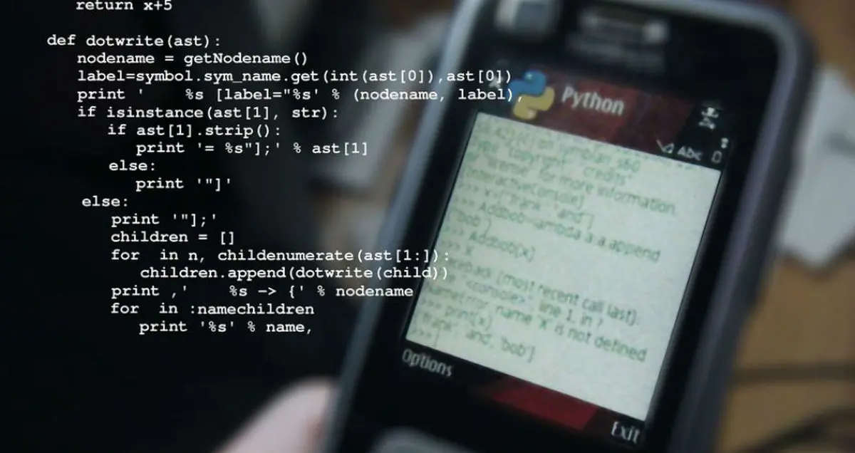 چرا پایتون یک زبان برنامه نویسی ضروری است؟