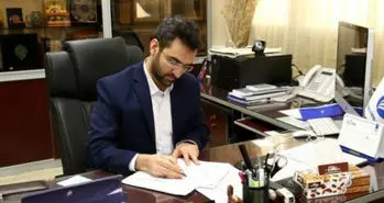 آذری جهرمی از مجلس شورای اسلامی رای اعتماد گرفت