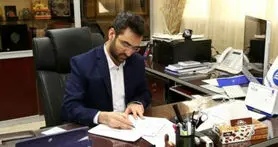 آذری جهرمی از مجلس شورای اسلامی رای اعتماد گرفت