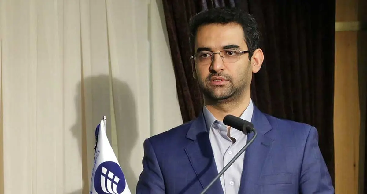 جهرمی: اینترنت موبایل در ایران ارزان اما اینترنت ثابت گران است