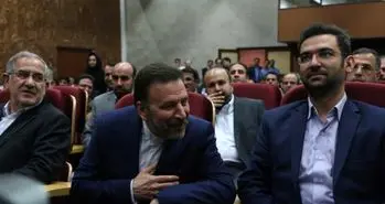 واعظی از جهرمی حمایت کرد