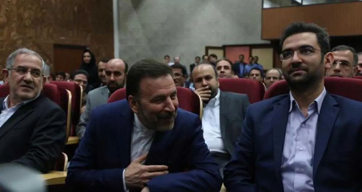 واعظی از جهرمی حمایت کرد