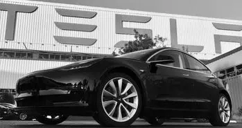 ماشین‌های خودران تسلا به تراشه‌های هوشمند AMD مجهز می‌شود