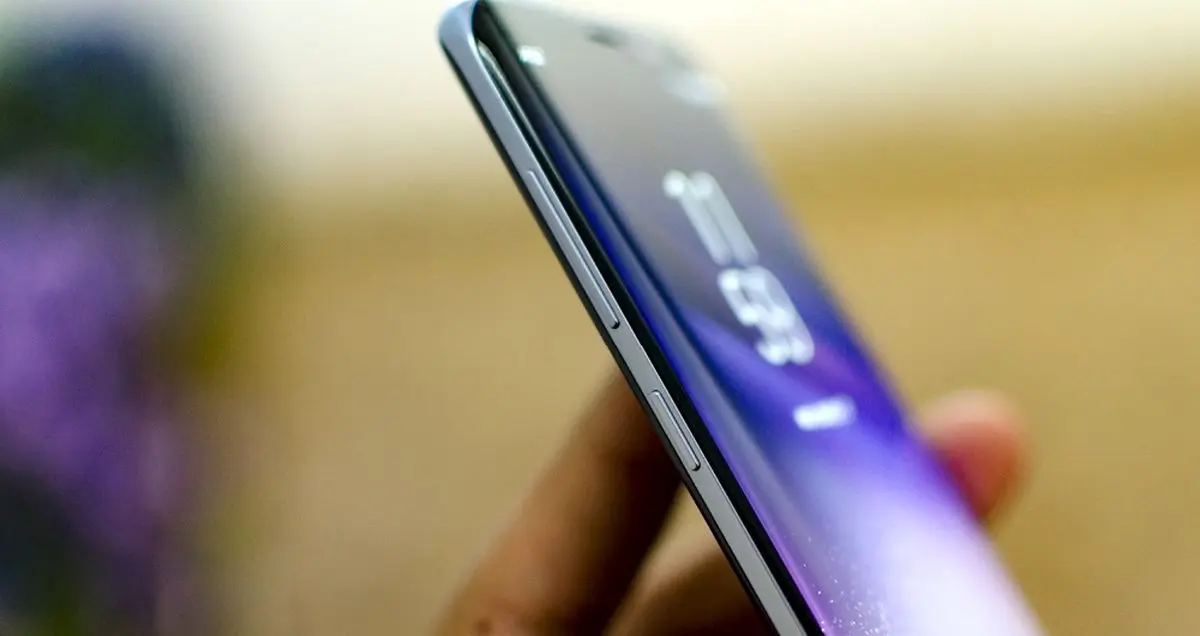 سامسونگ به کاربران اجازه می دهد تا دکمه Bixby را غیر فعال کنند