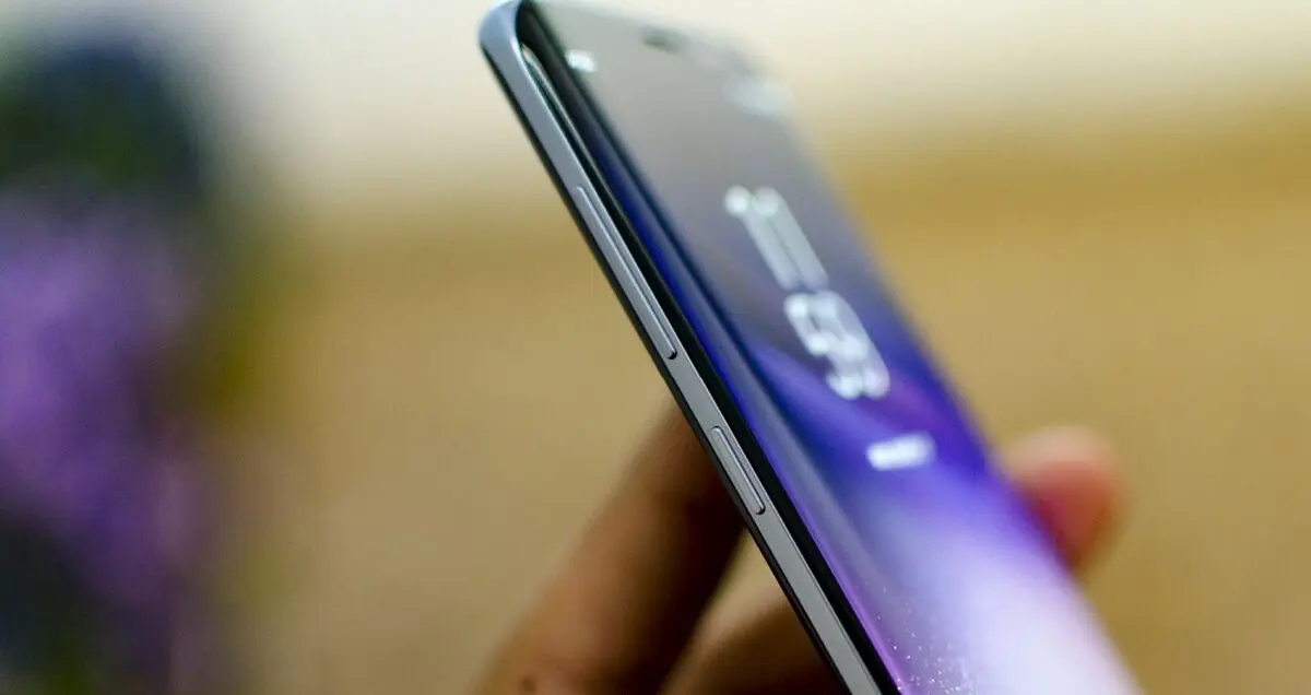 سامسونگ به کاربران اجازه می دهد تا دکمه Bixby را غیر فعال کنند