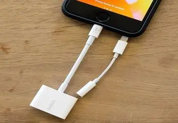 اپل، دانگل جدید آیفون را معرفی کرد