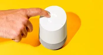 صدای مردانه هم به دستیار صوتی گوگل اضافه شد