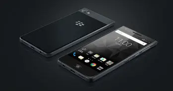 صفحه‌کلید فیزیکی از تلفن‌های هوشمند بلک بری حذف شد