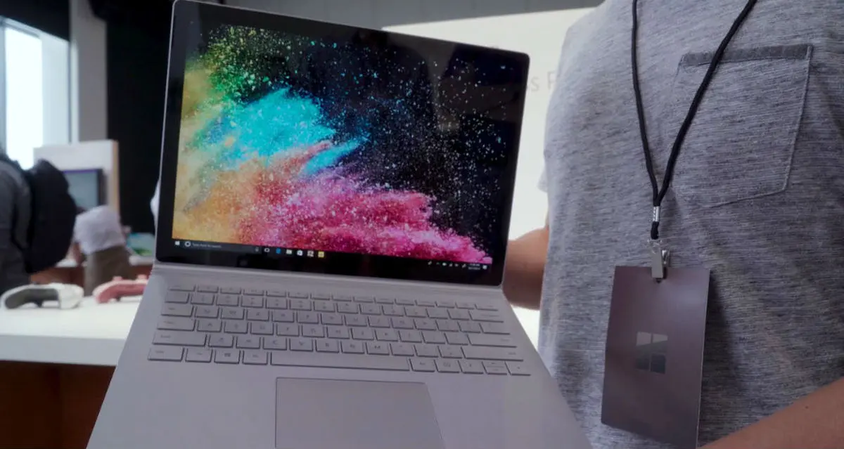 لپ‌ تاپ Surface Book 2 با دوام باتری شگفت انگیز از راه رسید