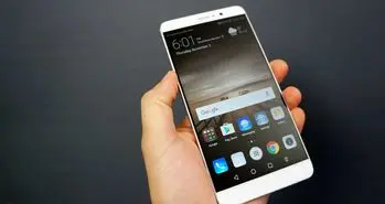 گوشی Mate 10 Lite دوربین سلفی دوگانه دارد