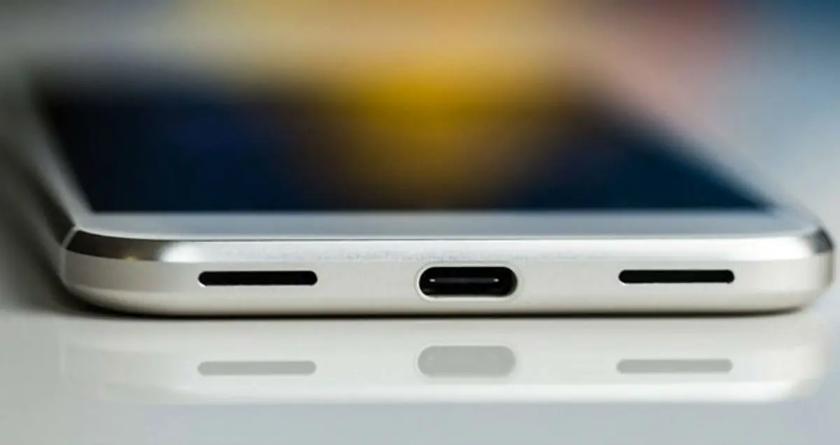 گوگل مشکل صوتی Pixel 2 XL را برطرف می‌کند