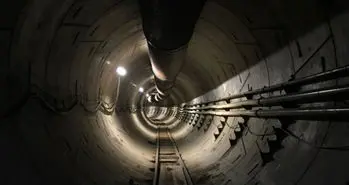 ساخت تونل زیرزمینی به منظور دور زدن ترافیک در کالیفرنیا