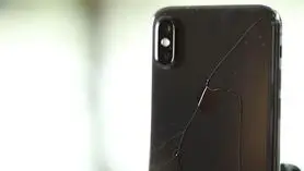 آیفون X زیر فشار تست خراش و دراپ تست طاقت نیاورد!