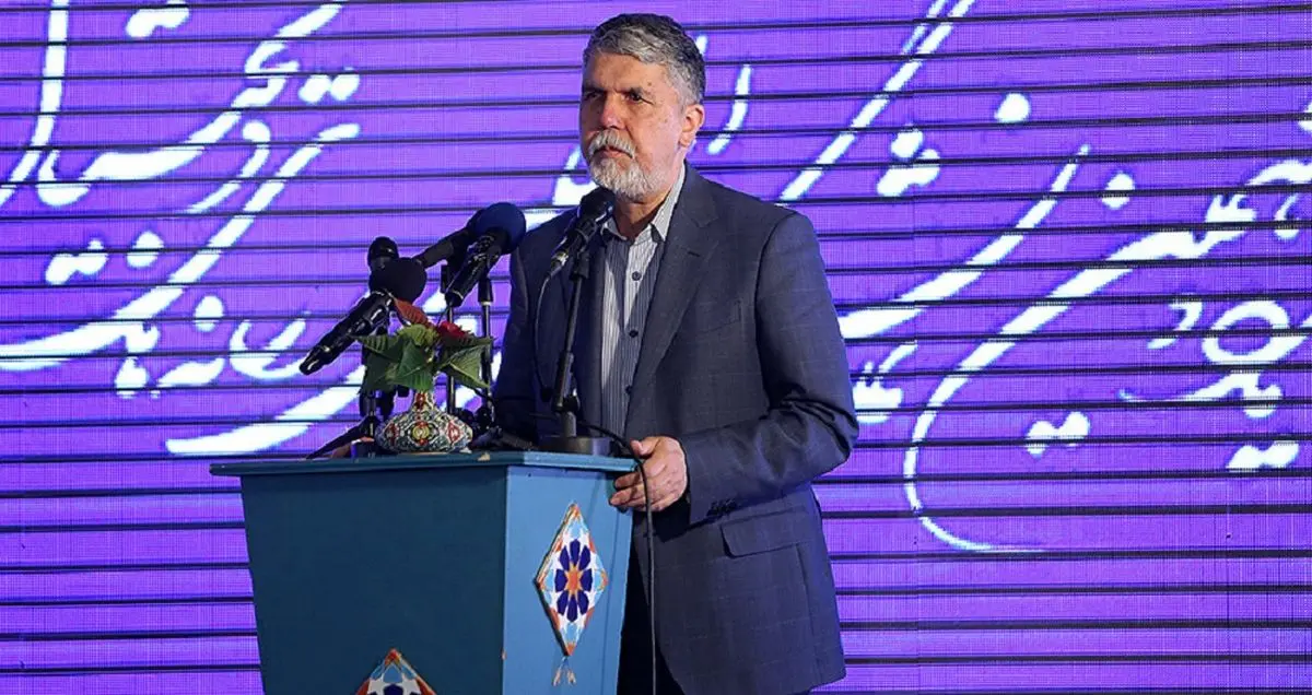 وزیر ارشاد: فضای سایبری تمام زندگی مردم را در بر گرفته است