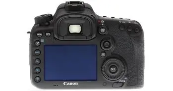 دوربین کانن EOS ۷D MK III اسفند امسال رونمایی می‌شود