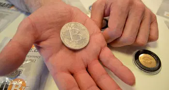 گرو گذاشتن خانه برای خرید بیت کوین در آمریکا!