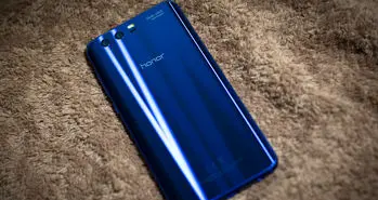 نقد و بررسی تخصصی آنر 9