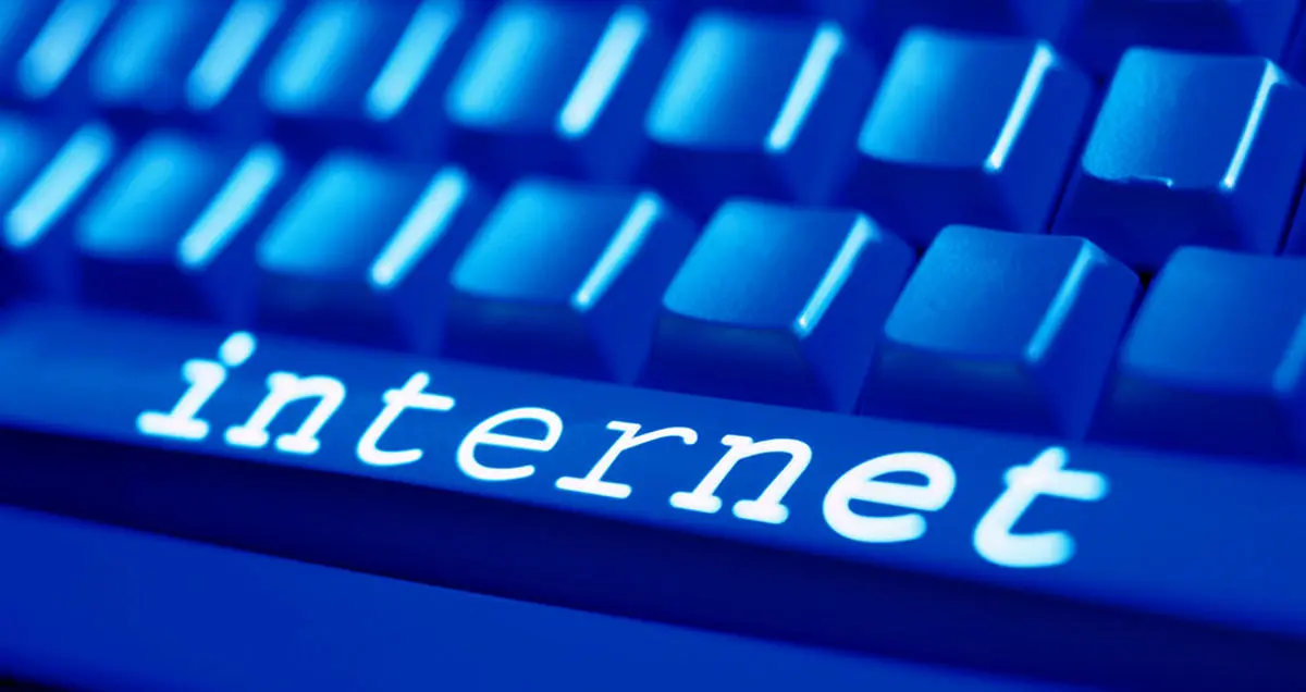 حلقه گمشده کیفیت در میان سرویس‌ های غیرحجمی/ سردرگمی کاربران برای خرید سرویس‌ های اینترنت