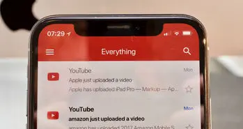گوگل نسخه سازگار جیمیل را برای آیفون 10 منتشر کرد