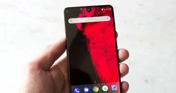 اسنشال قیمت گوشی خود را 200 دلار پایین آورد!