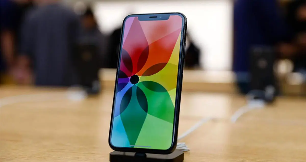 استراتژی های محرمانه اپل برای تحویل به موقع آیفون ایکس در روز کریسمس