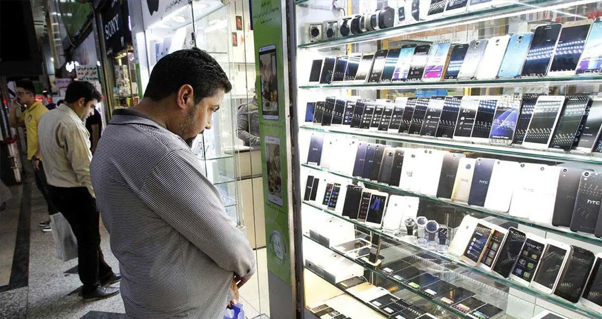 90 درصد گوشی‌ های وارداتی قاچاق است!
